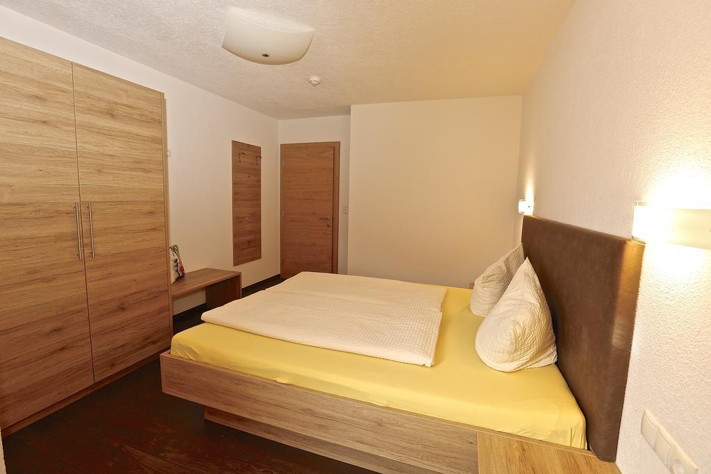 Ladis Living Appartement Buitenkant foto