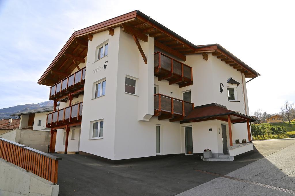 Ladis Living Appartement Buitenkant foto
