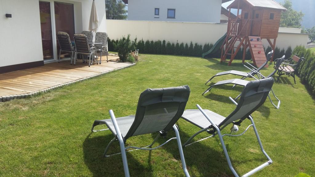 Ladis Living Appartement Buitenkant foto